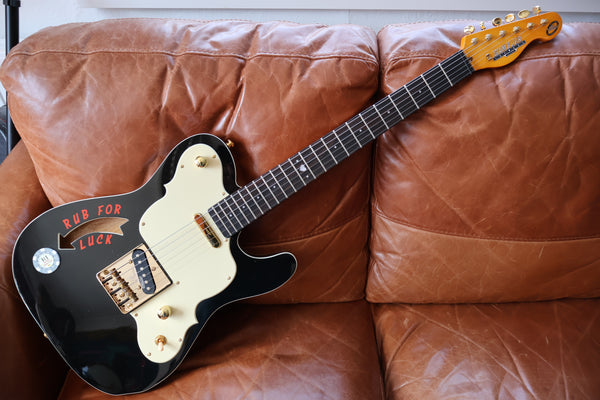 Joe Doe 'Gambler' by Vintage - Roulette Wheel Black with Hard Case