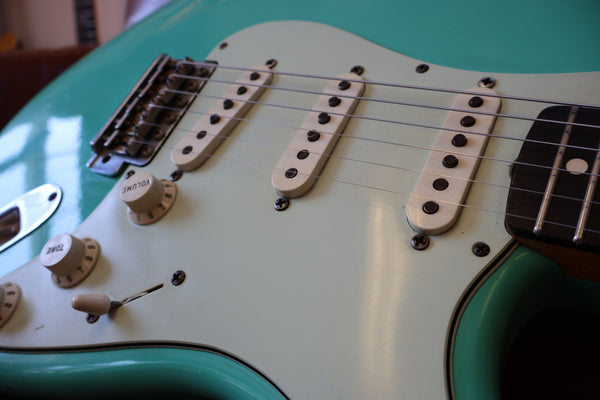 Fender Limited Edition 1959 Stratocaster Custom Shop Relic & Pro Jr Amp Set‐Seafoam Green NAMM Special (2006, Pre-Loved)