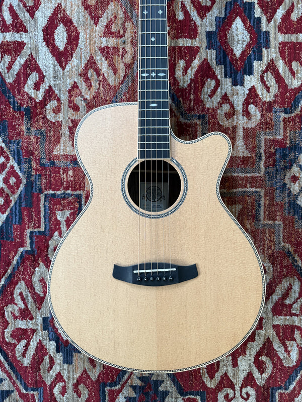 Tanglewood TRU4CEBW Electro-Acoustic Guitar