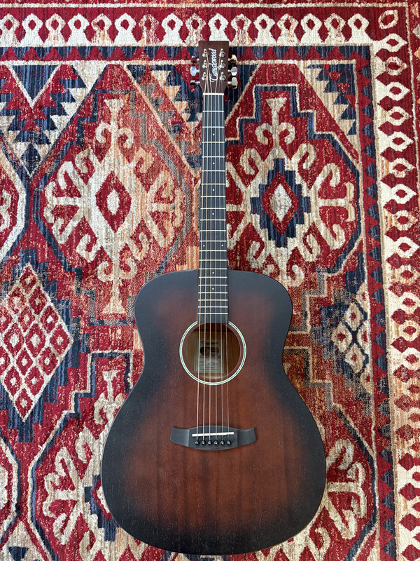 Tanglewood Crossroads TWCRO Orchestra Acoustic Guitar