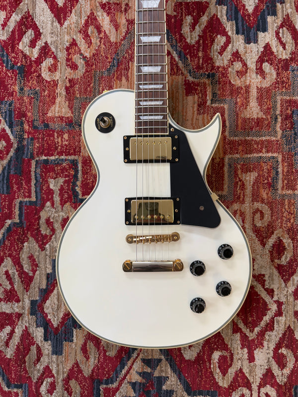 Pre-Loved Vintage V100AW - White