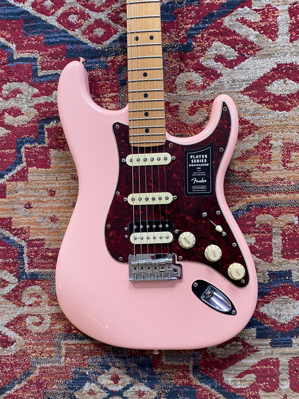 Pre-Loved Fender FSR Player Stratocaster HSS, Shell Pink