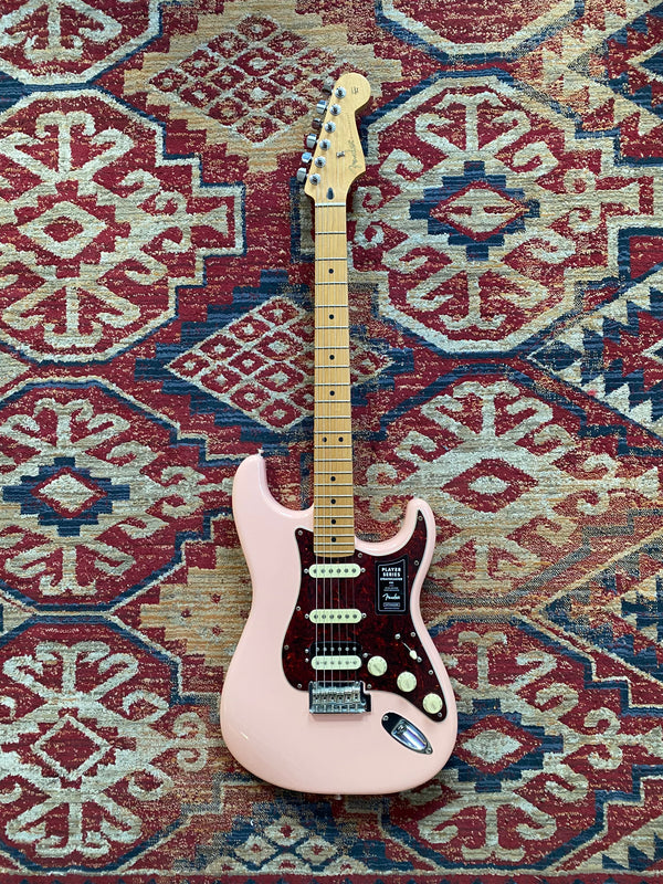 Pre-Loved Fender FSR Player Stratocaster HSS, Shell Pink