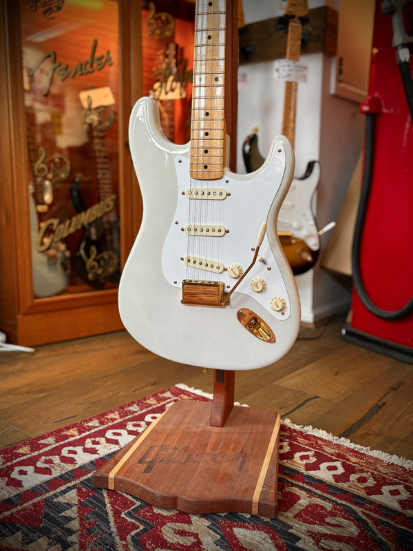 Pre-Loved Fender American Vintage Limited Edition '57 Commemorative Mary Kaye Stratocaster (2007) - Blonde
