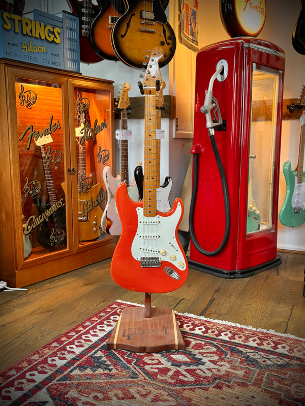 Pre-Loved Fender American Vintage '57 Stratocaster (1989) - Fiesta Red
