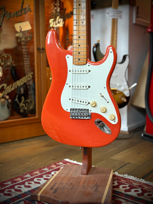 Pre-Loved Fender American Vintage '57 Stratocaster (1989) - Fiesta Red