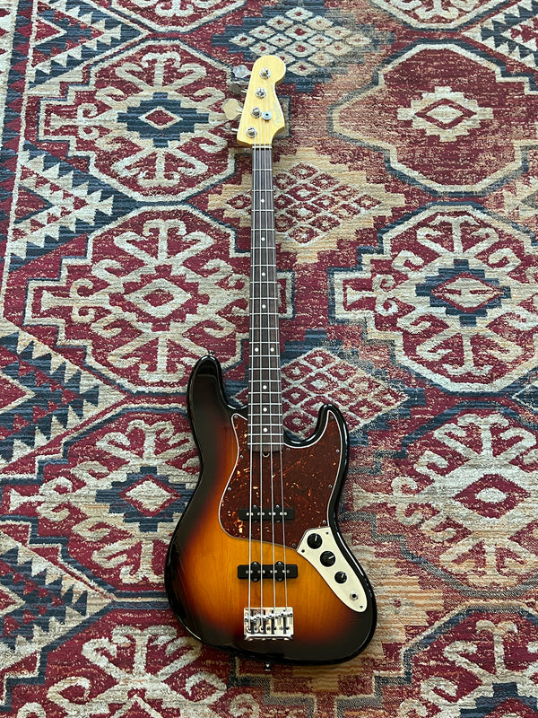 Pre-Loved Fender American Standard Jazz Bass® (2012 Inc. Hardcase)