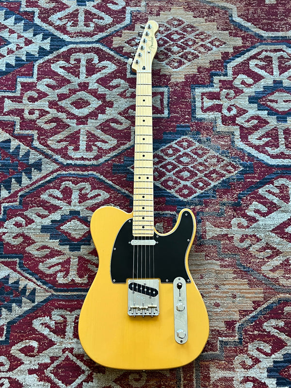 Pre-Loved Fender Player Telecaster - Butterscotch Blonde (inc. Hardcase)